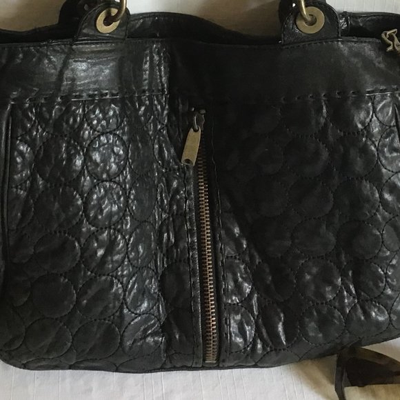 Cynthia Rowley Large Black Leather Quilted Tote Bag / Purse - Picture 2 of 13
